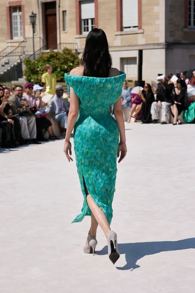 Look 65